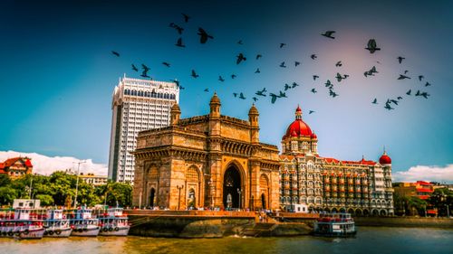 What To Visit In The Most Crowded, Most Iconic Cities In India